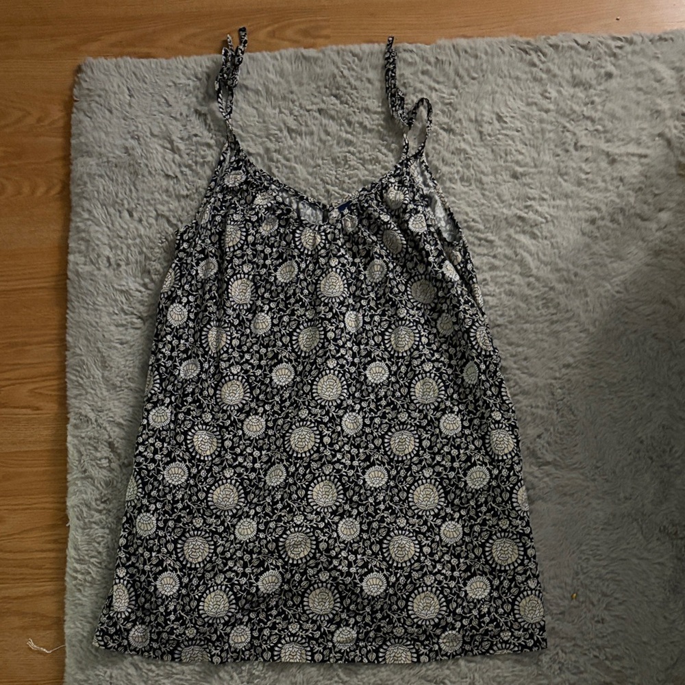 Old Navy Black and White Floral Dress